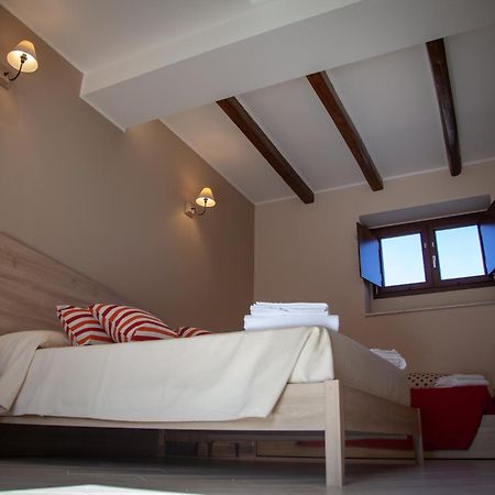 Al Centro Casa Vacanze Mistretta Rum bild