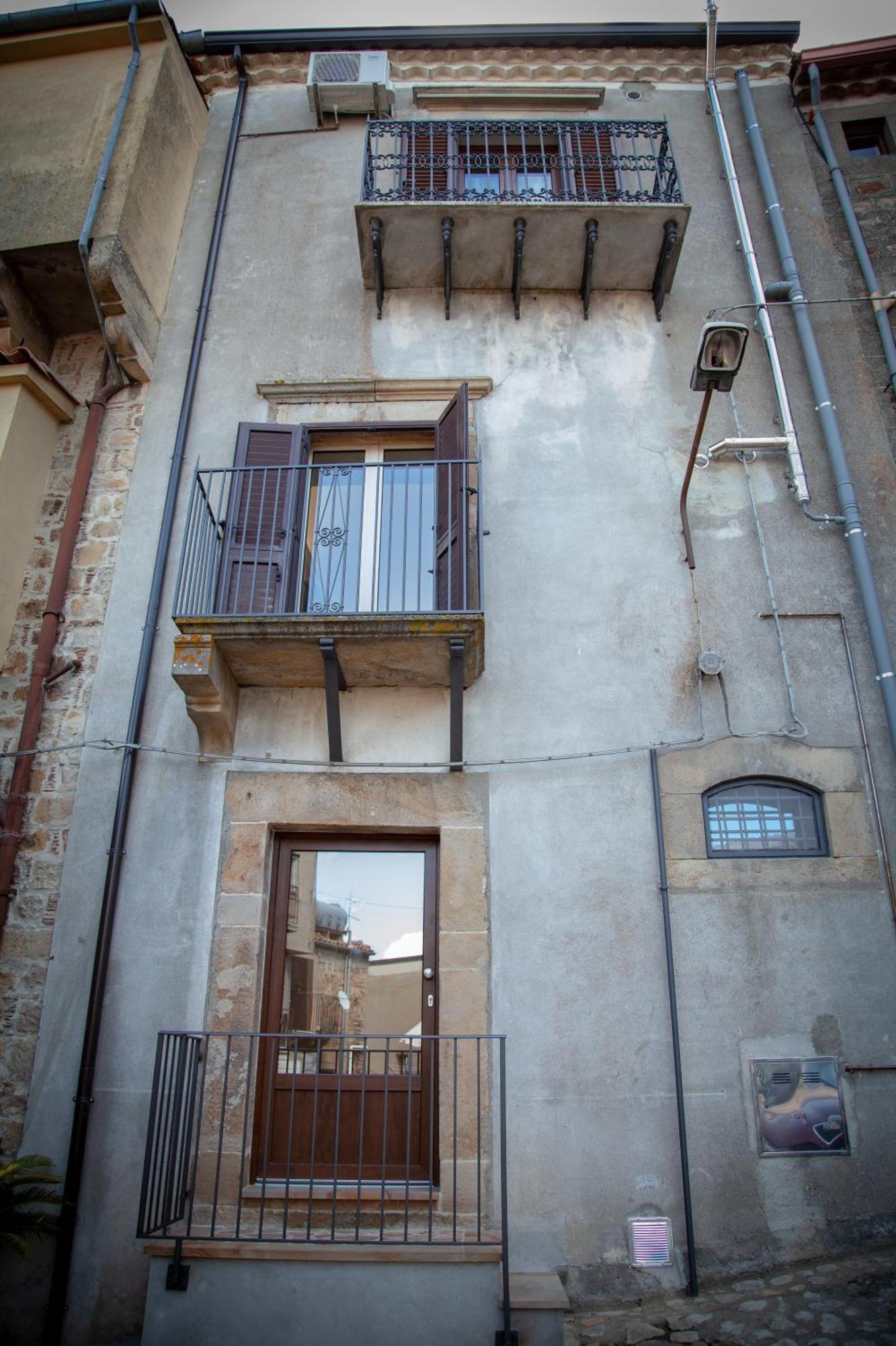 Al Centro Casa Vacanze Mistretta Rum bild